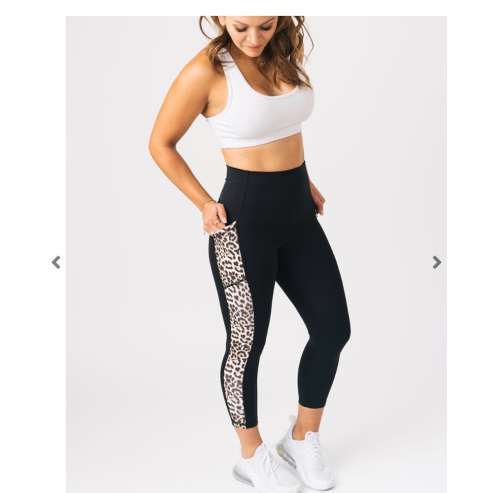 Leopard leggings